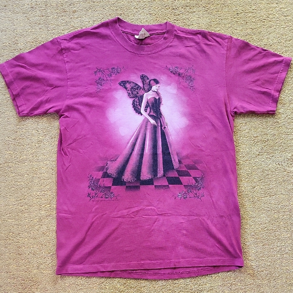 Vintage 2007 The Mountain Fairy Graphic T-shirt. Maroon. Men's Size Large.
